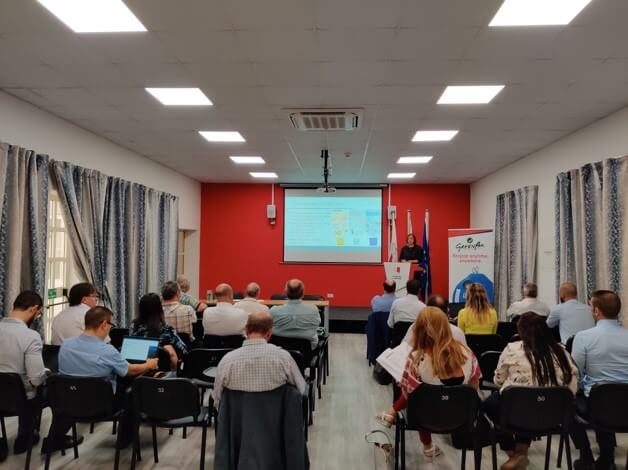 Expert Missing to Malta